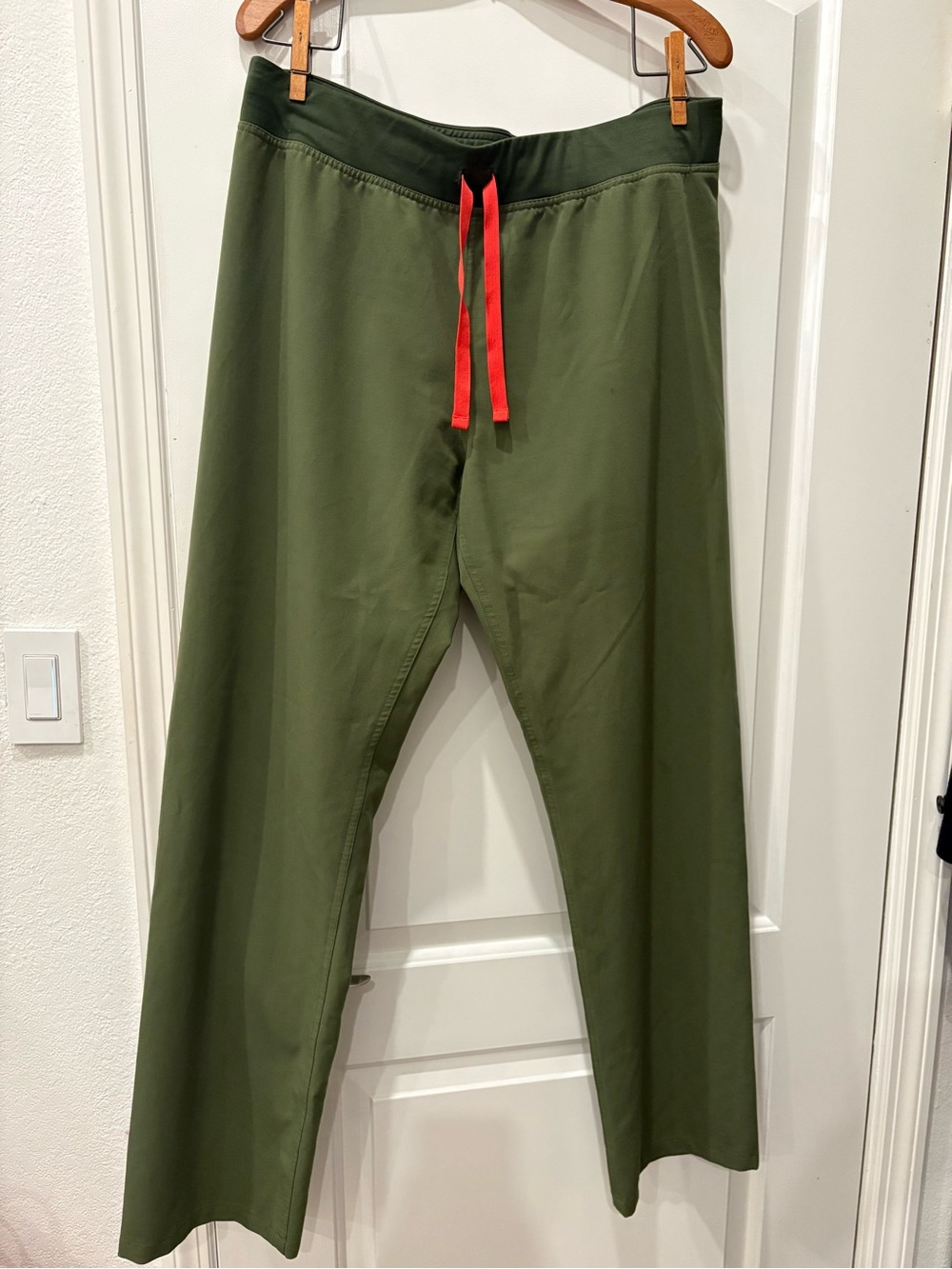 FIGS green olive Livingston pants size 2XL